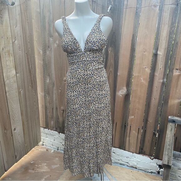 ASOS DESIGN plunge maxi dress in animal print size 0 - Picture 1 of 14